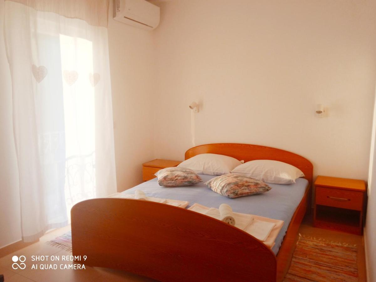 Guesthouse Kod Irene Gradac  Exterior photo
