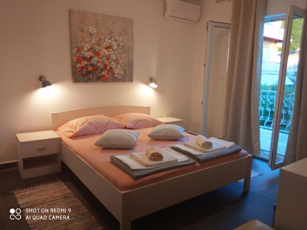 Guesthouse Kod Irene Gradac  Exterior photo