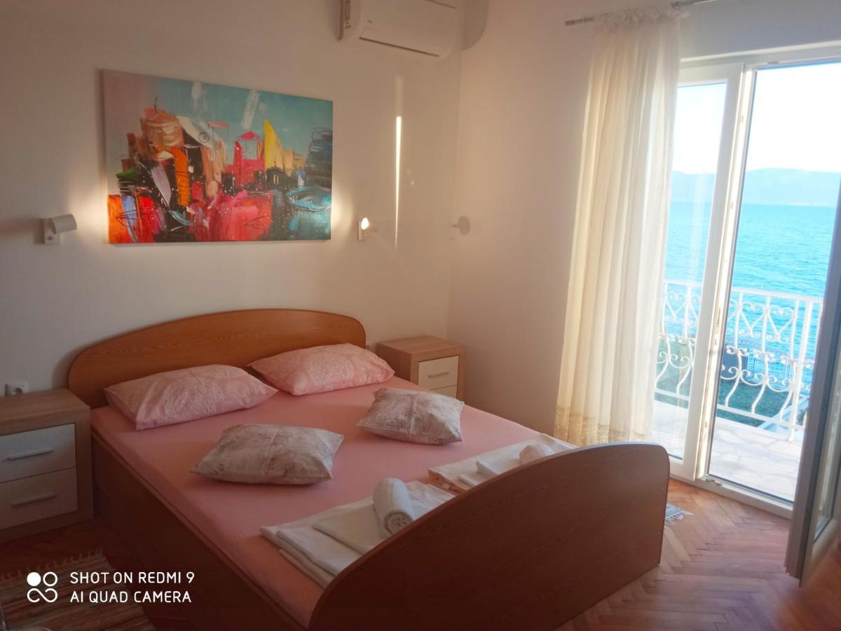 Guesthouse Kod Irene Gradac  Exterior photo